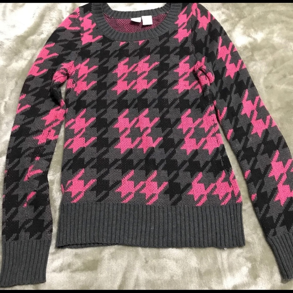SO brand crewneck